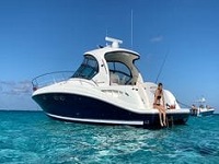Grand Cayman Boat Charters