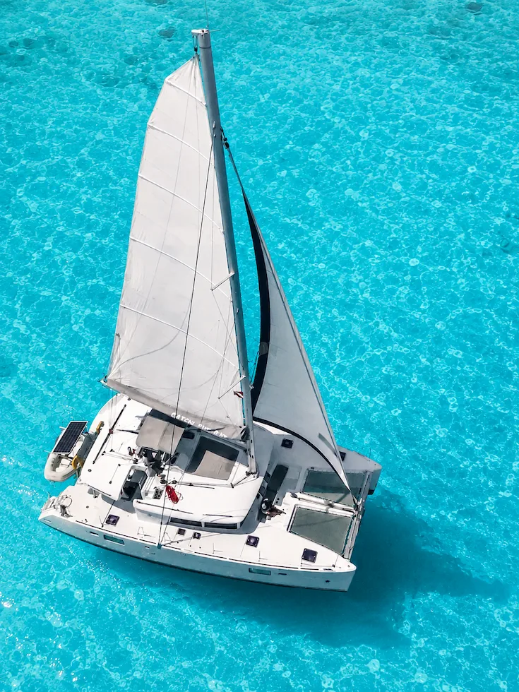 grand-cayman-private-catamaran-charters