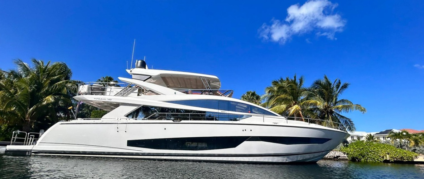 Cayman Luxury Charter Boat - Pearl 80