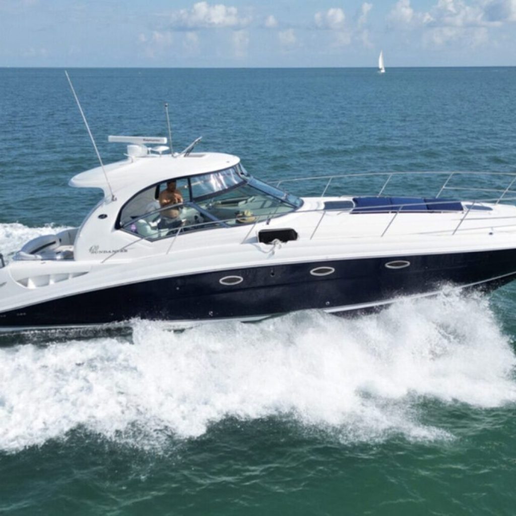 private charter boat in grand cayman searay 42