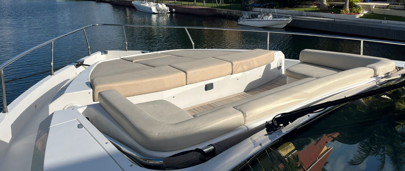 Cayman Luxury Charter Boat - Pearl 80 bow lounge