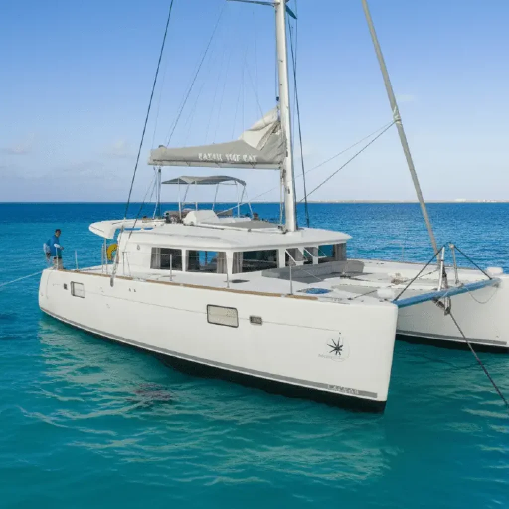 luxury-catamaran-charter-grand-cayman